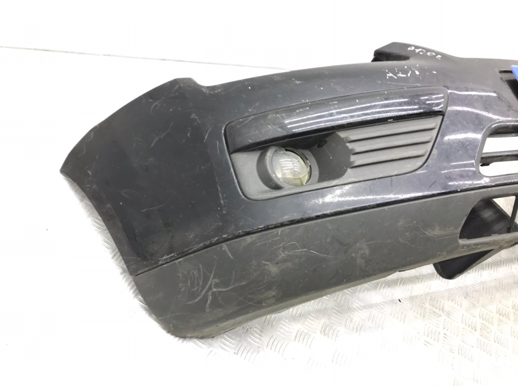 Бампер передний бу для Ford Focus 2 1.8 TDCi,  2008 г.