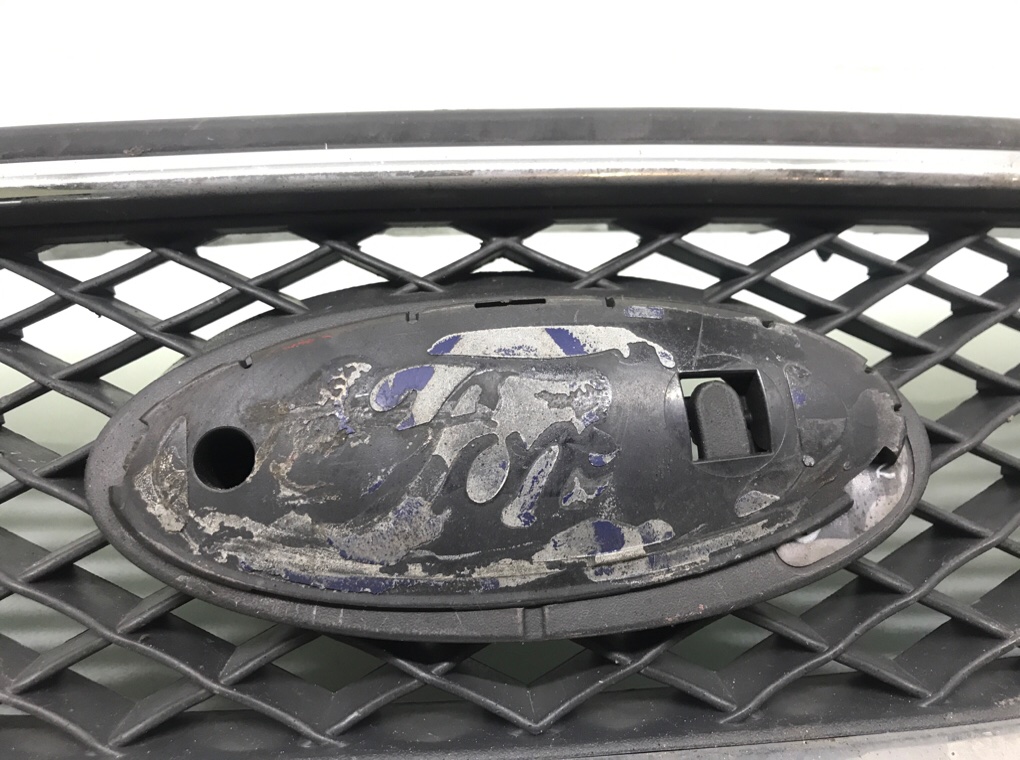 Решетка радиатора бу для Ford Focus 2 1.8 TDCi,  2008 г.