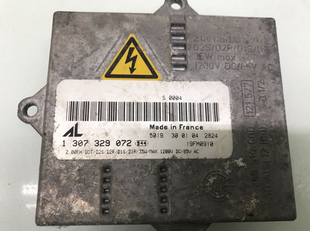 Блок розжига ксенона бу для Mercedes C W203 1.8 i,  2004 г.