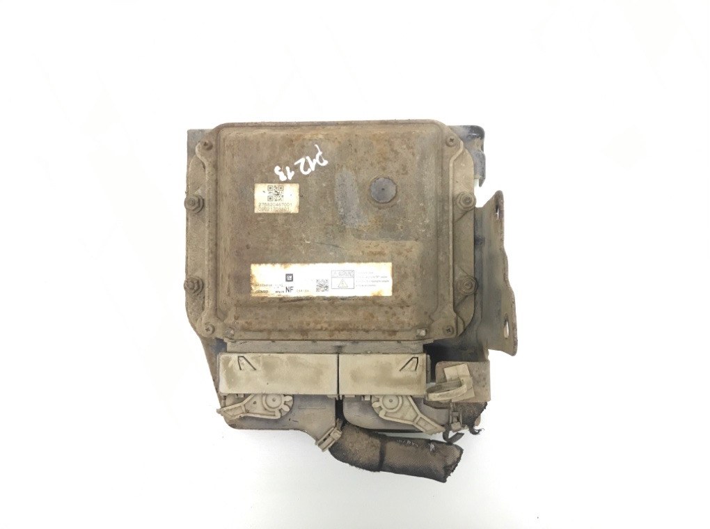 Блок управления двигателем бу для Opel Astra H 1.7 CDTi, 2009 г.