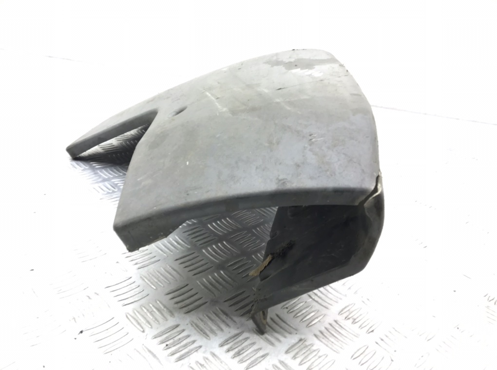 Клык бампера задний правый бу для Opel Vivaro 1 1.9 DCi,  2005 г.