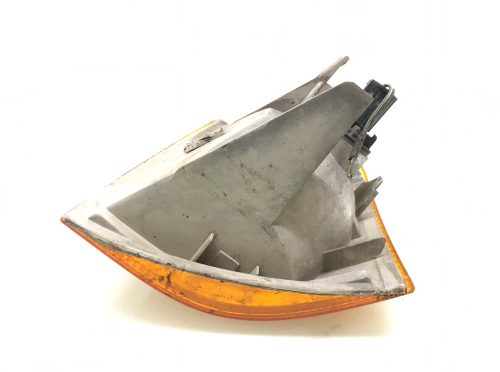 Поворотник правый бу для Land Rover Range Rover 2 2.5 TD,  1998 г.