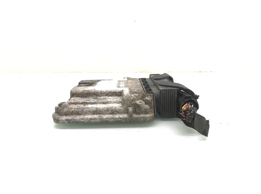 Блок управления двигателем бу для Saab 9-3 2 1.9 CDTi, 2008 г. Блок управления двигателем бу для Saab 9-3 2 1.9 CDTi, 2008 г.