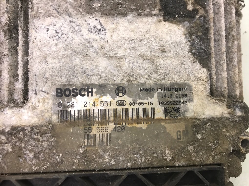 Блок управления двигателем бу для Saab 9-3 2 1.9 CDTi, 2008 г. Блок управления двигателем бу для Saab 9-3 2 1.9 CDTi, 2008 г.