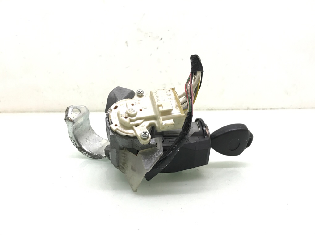 Замок зажигания бу для Toyota Auris 1 1.6 i,  2011 г.