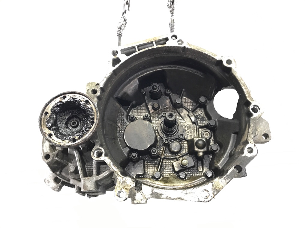 КПП механическая (МКПП) бу для Audi A3 8V 1.6 TDi, 2015 г.