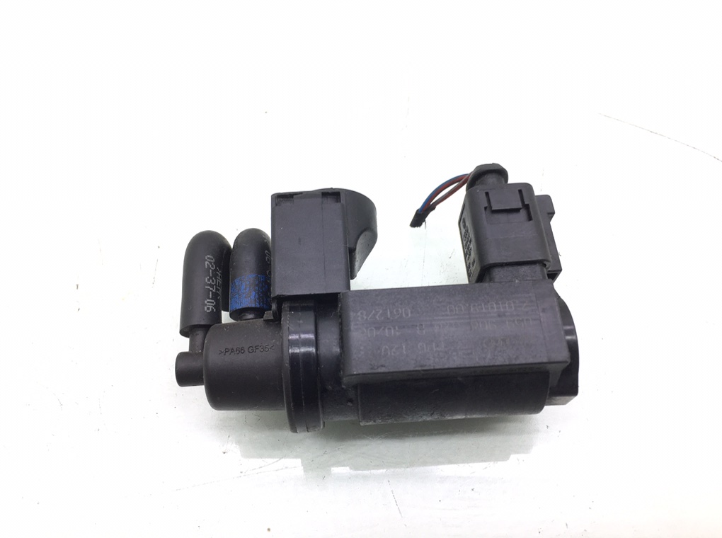 Клапан электромагнитный бу для Audi Q7 1 3.0 TDi,  2006 г.