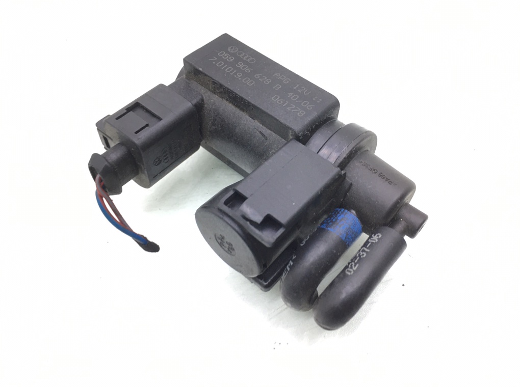 Клапан электромагнитный бу для Audi Q7 1 3.0 TDi,  2006 г.