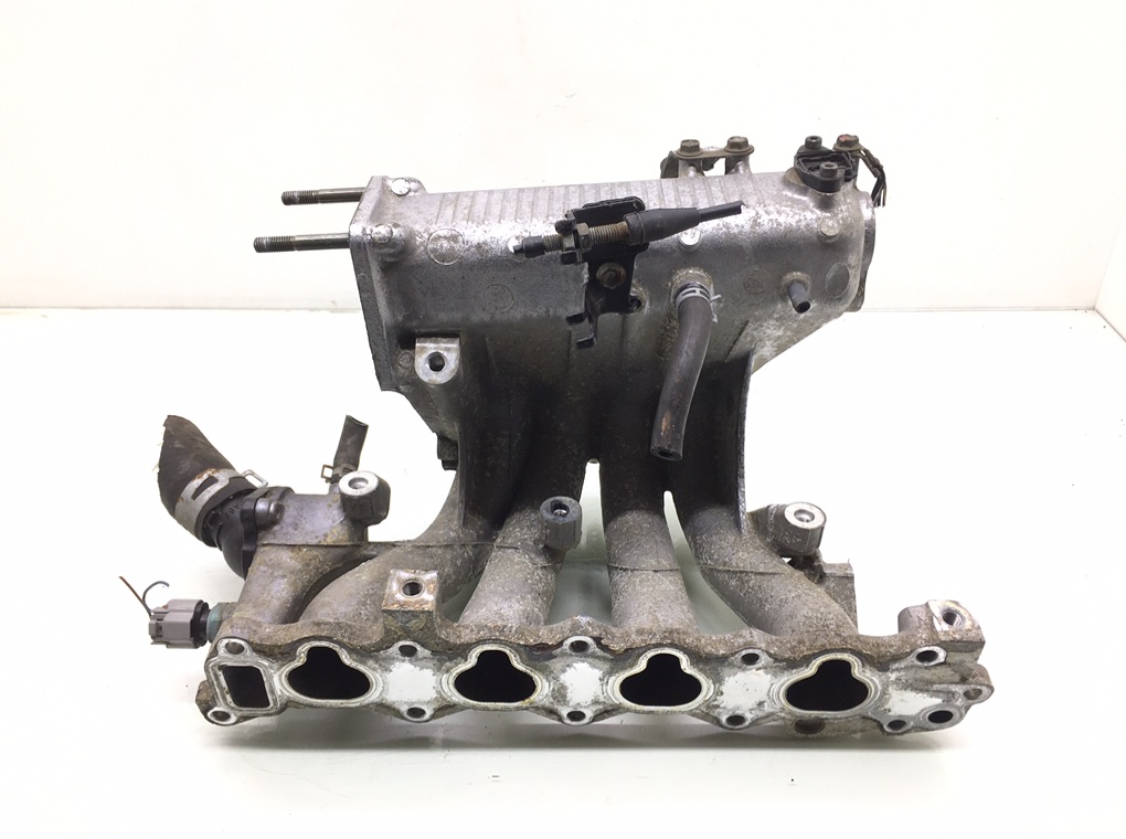 Коллектор впускной бу для Suzuki Grand Vitara 1 1.6 i, 2003 г. Коллектор впускной бу для Suzuki Grand Vitara 1 1.6 i, 2003 г.