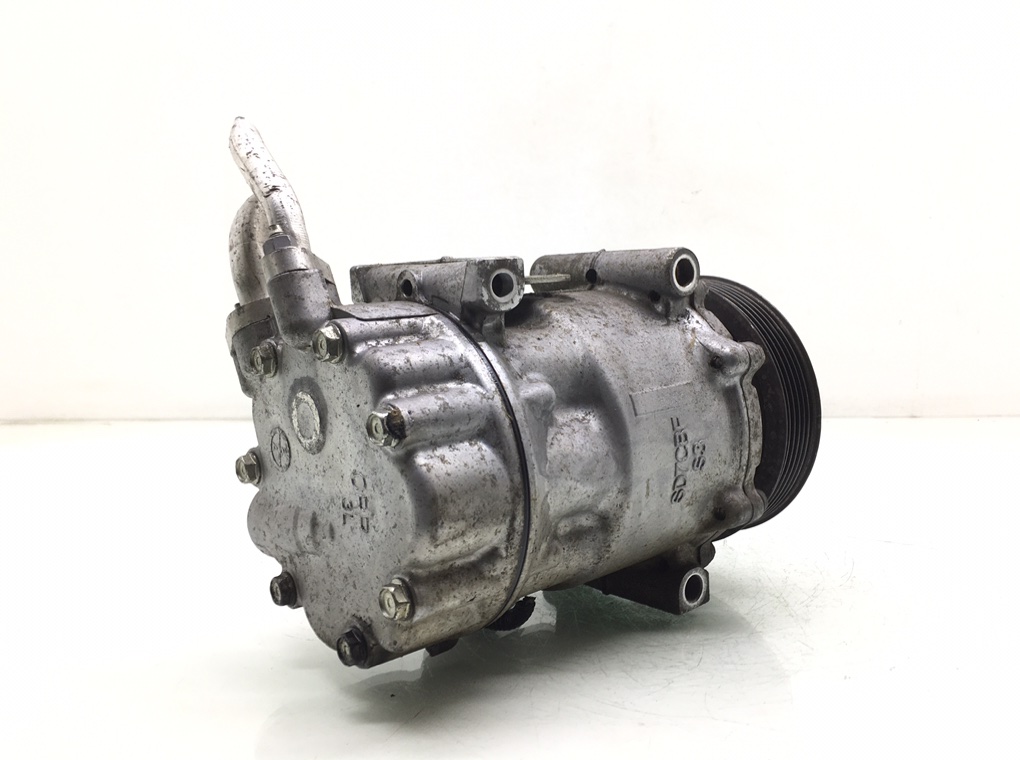 Компрессор кондиционера бу для Peugeot 3008  1.6 HDi,  2014 г.