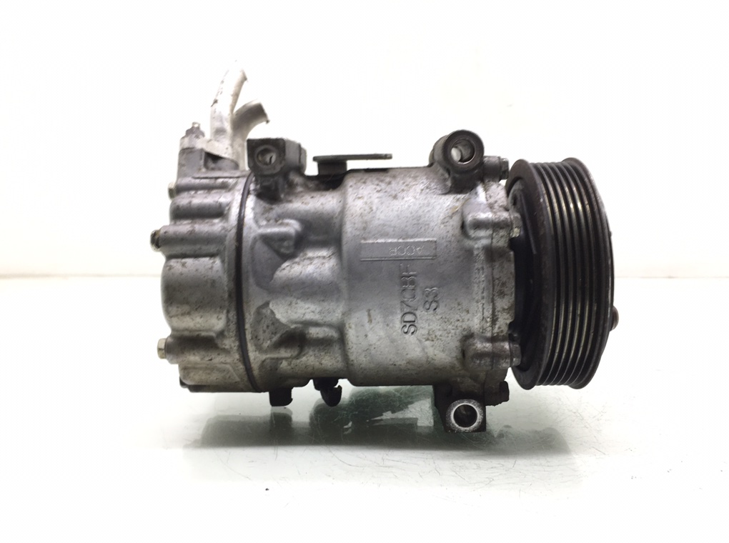 Компрессор кондиционера бу для Peugeot 3008  1.6 HDi,  2014 г.