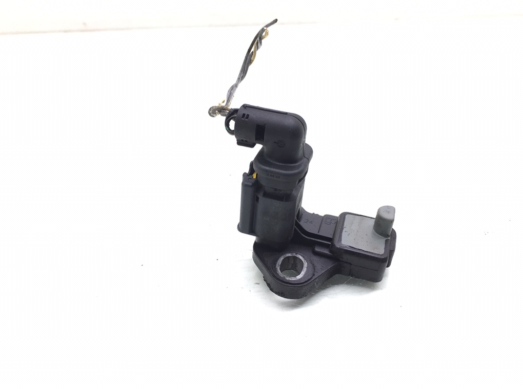 Датчик коленвала бу для Peugeot 3008  1.6 HDi,  2014 г.