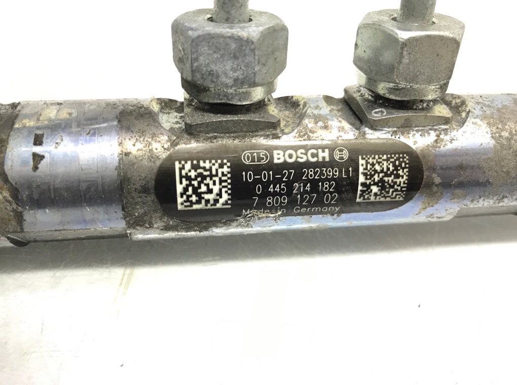 Топливная рампа бу для BMW 1 E87/E81/E82/E88 2.0 TD, 2010 г. Топливная рампа бу для BMW 1 E87/E81/E82/E88 2.0 TD, 2010 г.