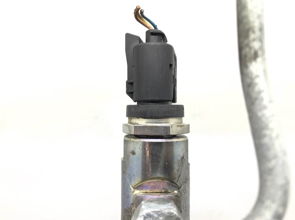 Топливная рампа бу для BMW 1 E87/E81/E82/E88 2.0 TD, 2010 г. Топливная рампа бу для BMW 1 E87/E81/E82/E88 2.0 TD, 2010 г.