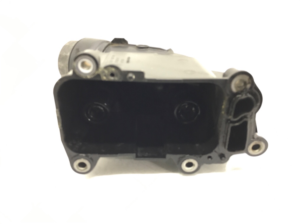 Корпус масляного фильтра бу для BMW 1 E87/E81/E82/E88 2.0 TD,  2010 г.