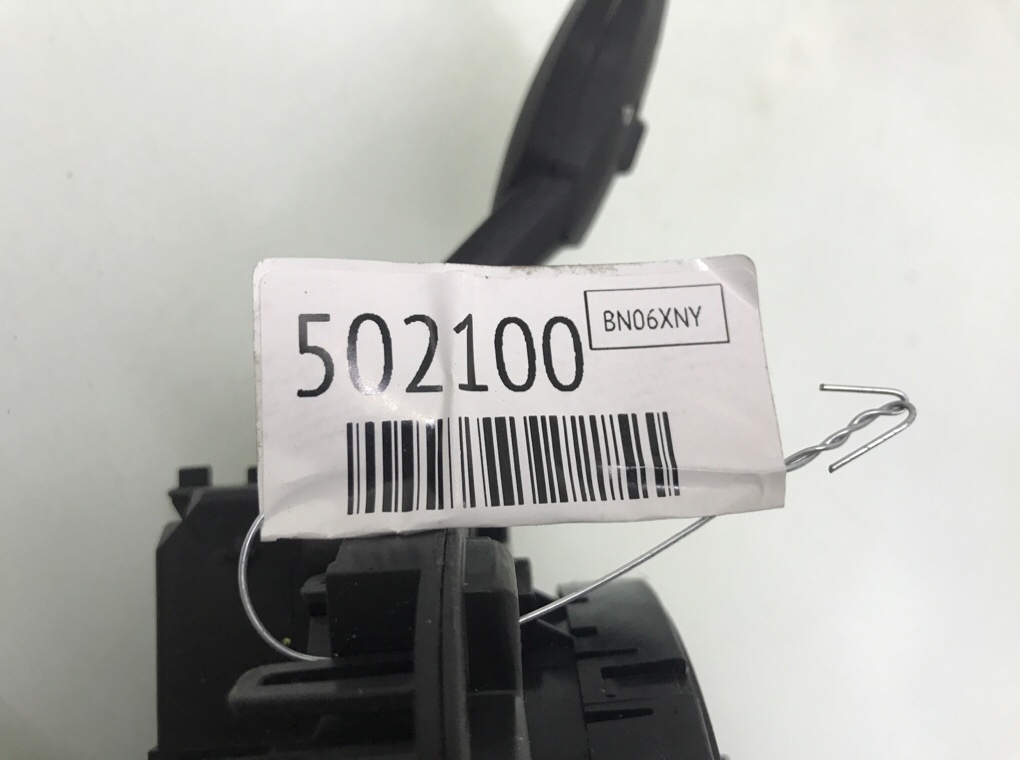 Переключатель подрулевой (стрекоза) бу для BMW 1 E87/E81/E82/E88 2.0 TD,  2006 г.