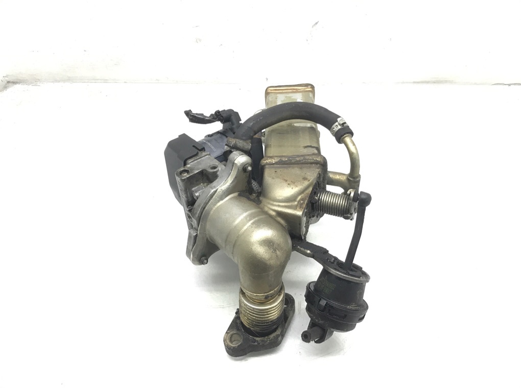 Клапан EGR бу для BMW 3 E90/E91/E92/E93 2.0 TD,  2009 г.