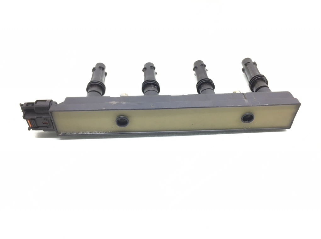 Катушка зажигания бу для Opel Corsa D 1.4 i,  2011 г.