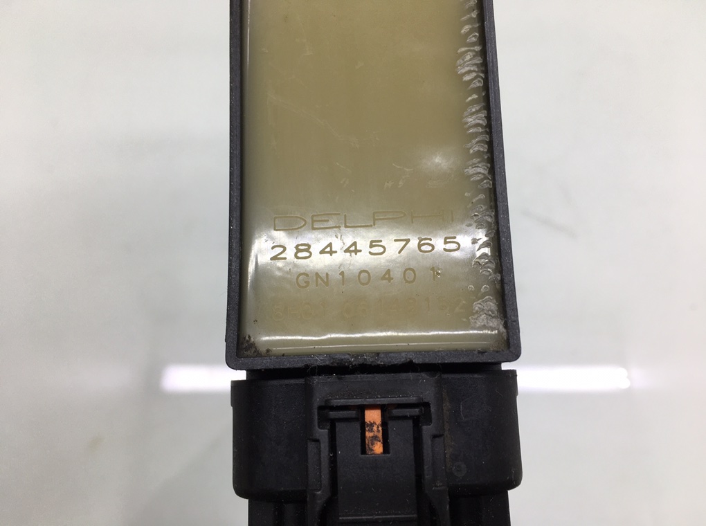 Катушка зажигания бу для Opel Corsa D 1.4 i,  2011 г.