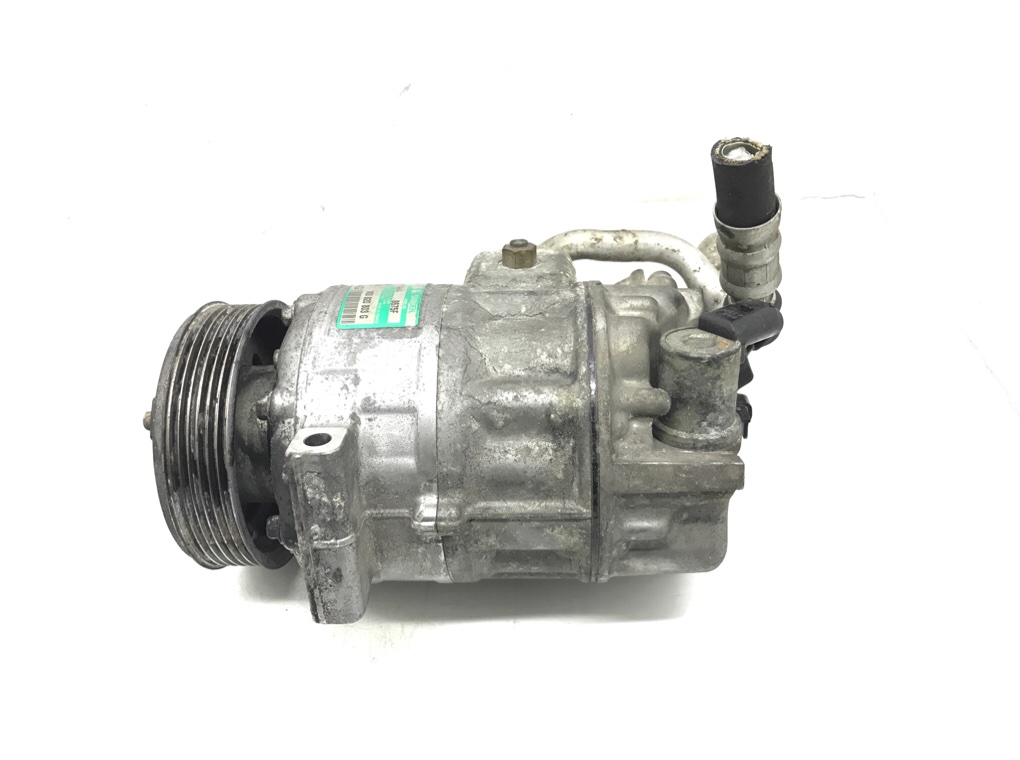 Компрессор кондиционера бу для Volkswagen Golf 5 1.9 TDi, 2004 г. Компрессор кондиционера бу для Volkswagen Golf 5 1.9 TDi, 2004 г.
