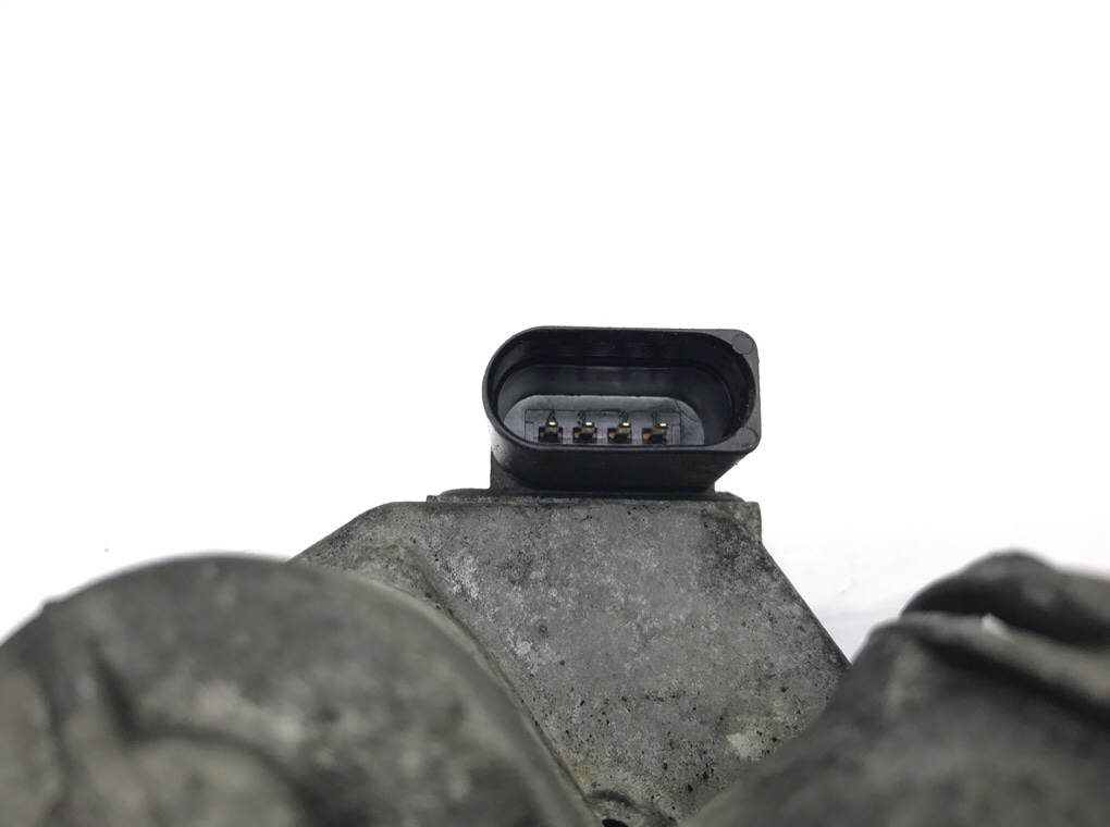 Заслонка дроссельная бу для Volkswagen Golf 5 1.9 TDi,  2004 г.