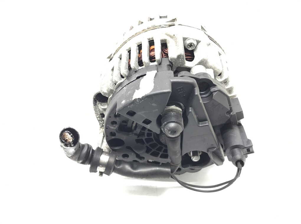 Генератор бу для Audi TT 1 1.8 Ti,  2002 г.