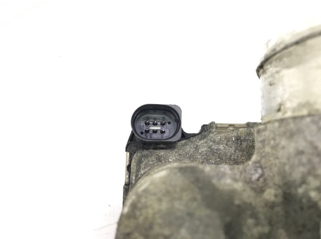 Заслонка дроссельная бу для Audi TT 1 1.8 Ti,  2002 г.