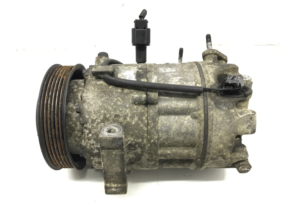 Компрессор кондиционера бу для Hyundai Santa Fe 3 2.2 CRDi,  2014 г.