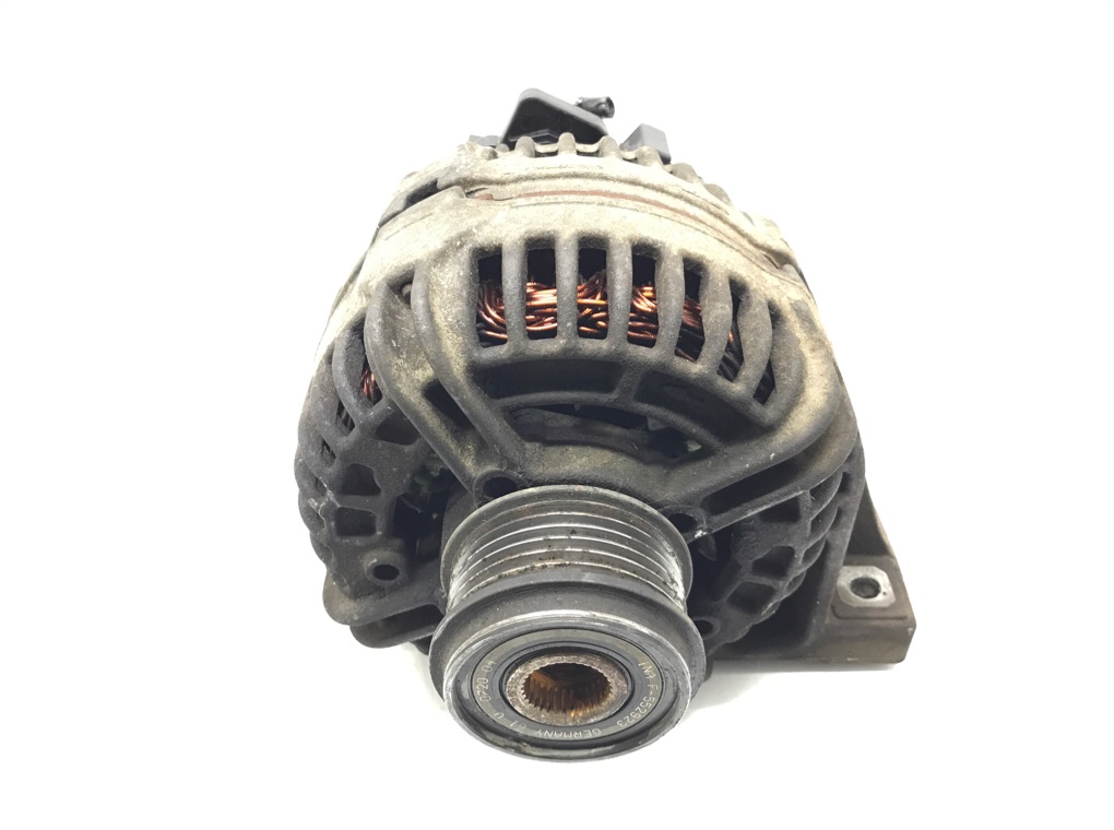 Генератор бу для Volvo XC90 1 2.4 D5, 2005 г.