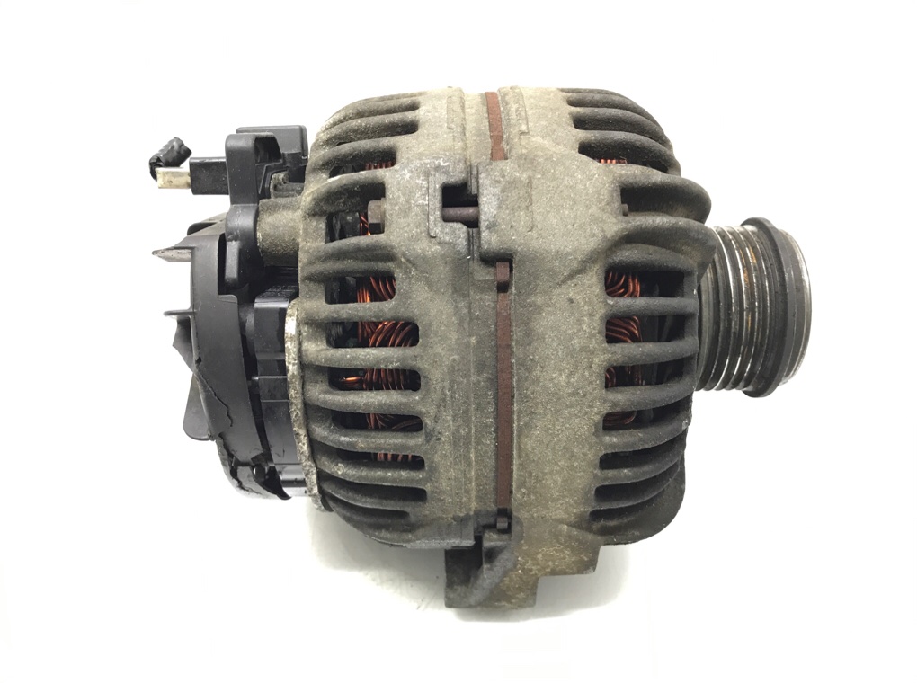 Генератор бу для Volvo XC90 1 2.4 D5,  2005 г.