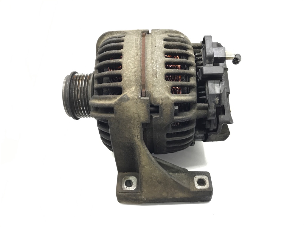 Генератор бу для Volvo XC90 1 2.4 D5,  2005 г.