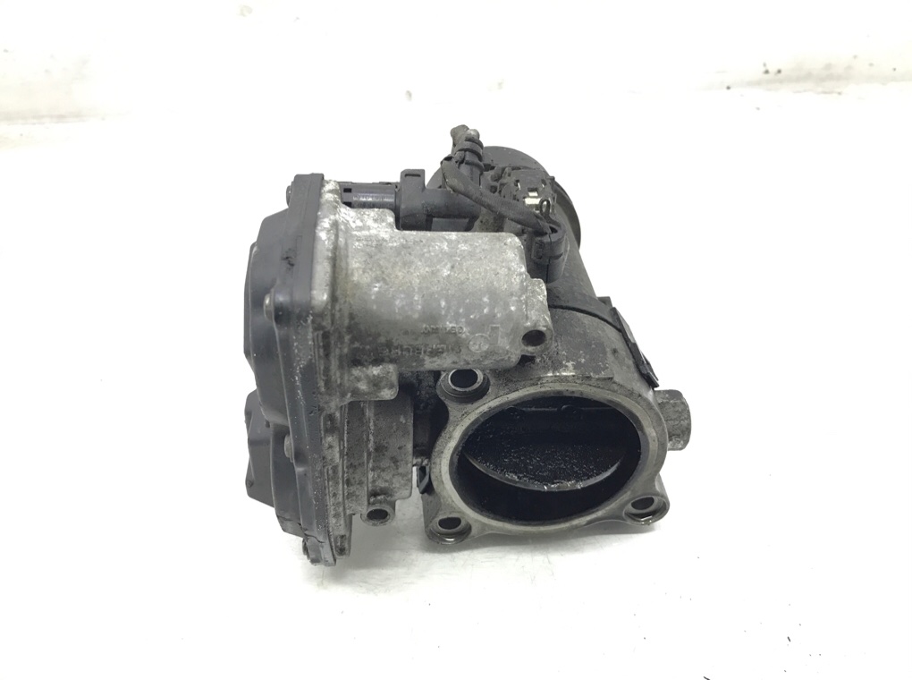 Заслонка дроссельная бу для BMW 1 F20/F21 2.0 TD, 2013 г. Заслонка дроссельная бу для BMW 1 F20/F21 2.0 TD, 2013 г.