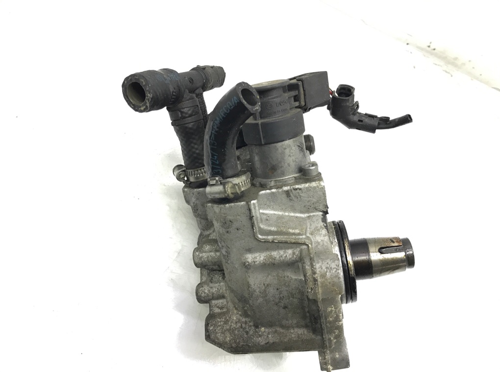 ТНВД бу для BMW 1 F20/F21 2.0 TD, 2013 г. ТНВД бу для BMW 1 F20/F21 2.0 TD, 2013 г.