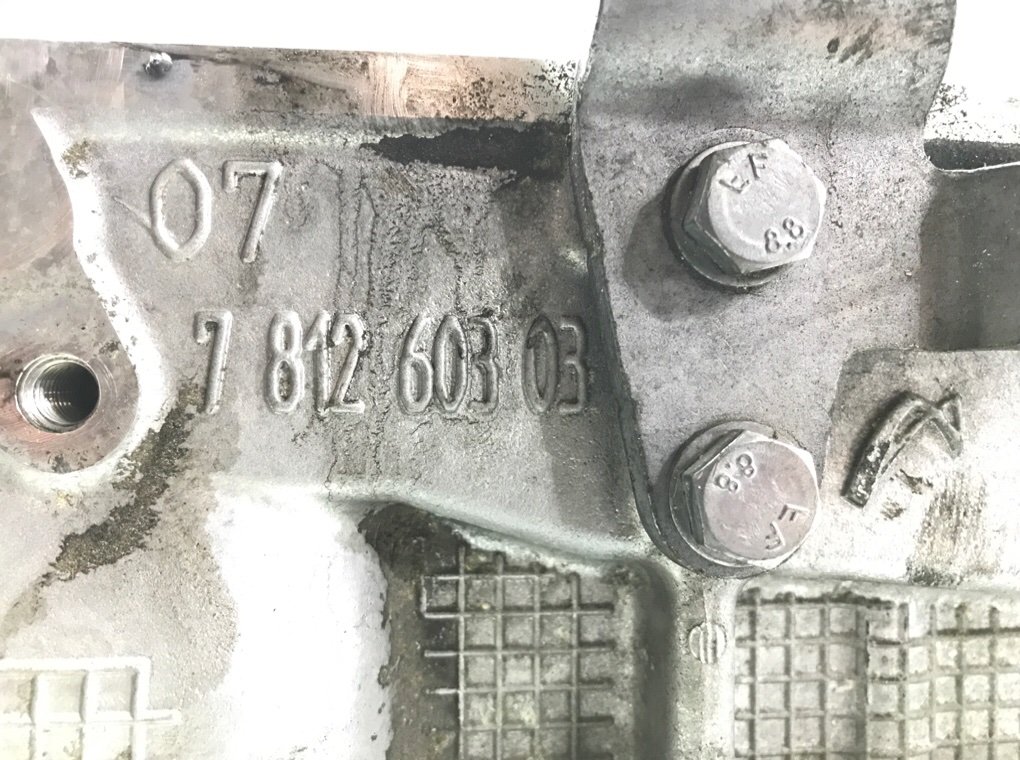 Головка блока цилиндров бу для BMW 1 F20/F21 2.0 TD,  2013 г.