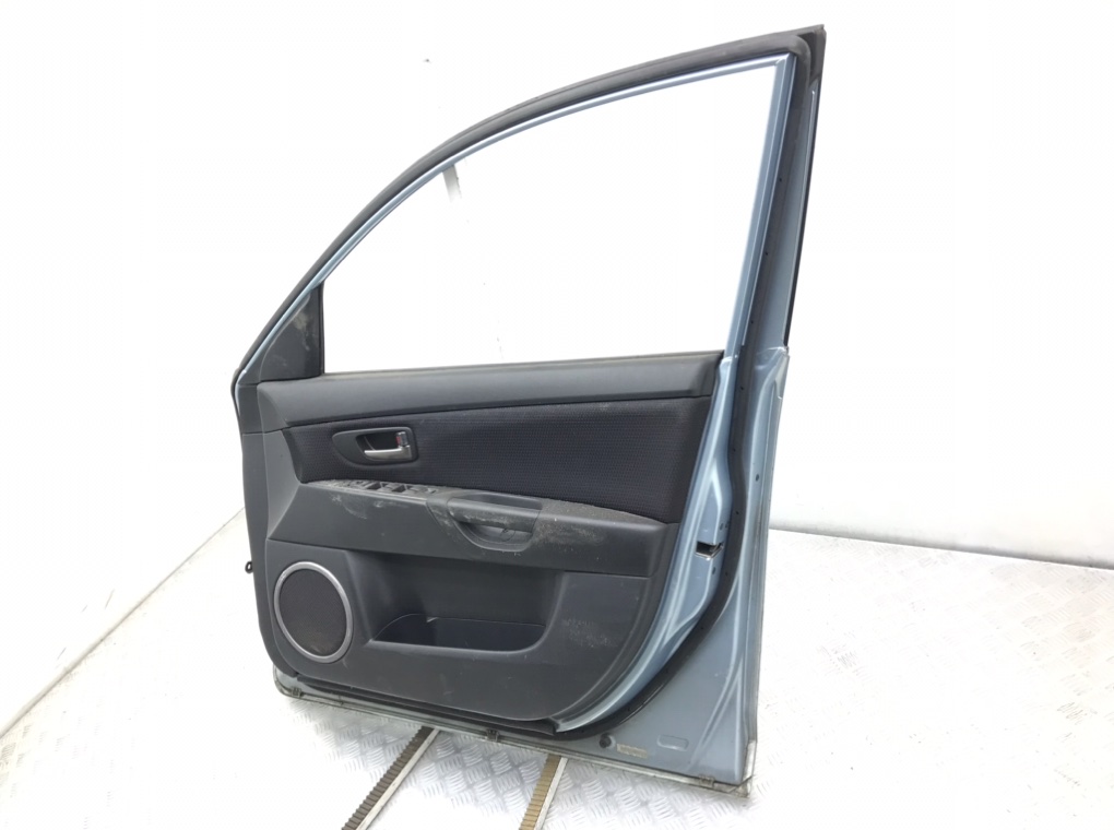 Дверь передняя правая бу для Mazda 3 BK 1.6 i, 2007 г. Дверь передняя правая бу для Mazda 3 BK 1.6 i, 2007 г.