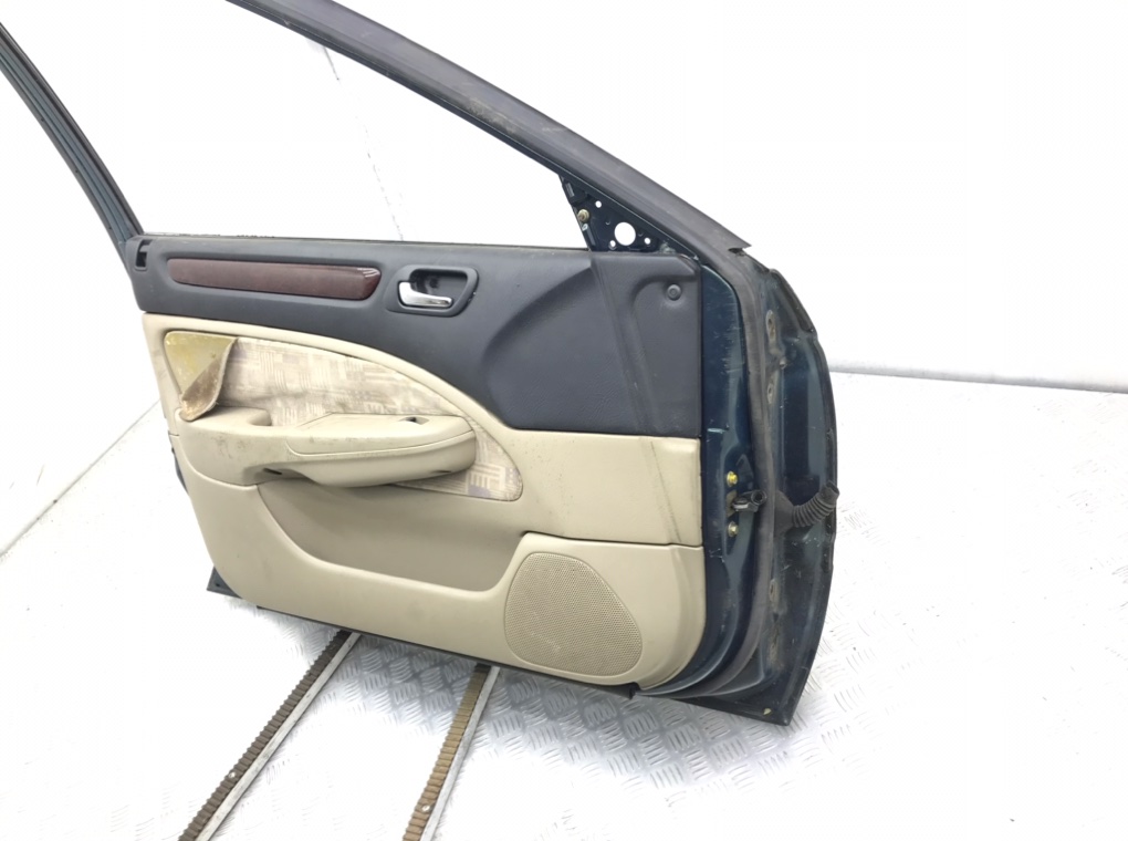 Дверь передняя левая бу для Honda Accord 6 1.8 i, 1999 г. Дверь передняя левая бу для Honda Accord 6 1.8 i, 1999 г.