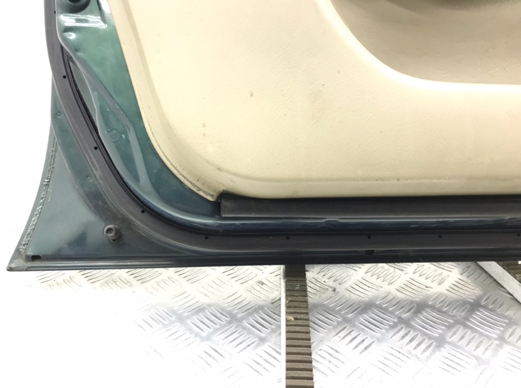 Дверь передняя левая бу для Honda Accord 6 1.8 i, 1999 г. Дверь передняя левая бу для Honda Accord 6 1.8 i, 1999 г.