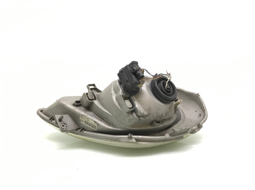 Фара левая бу для Opel Vivaro 1 1.9 DCi, 2005 г. Фара левая бу для Opel Vivaro 1 1.9 DCi, 2005 г.