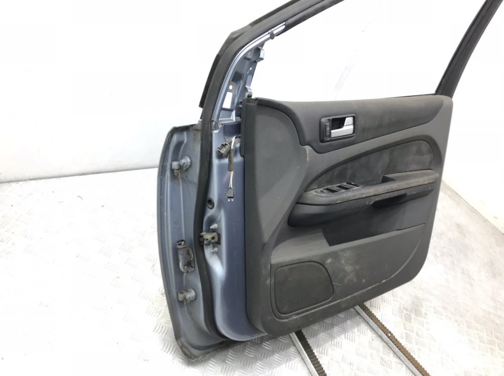 Дверь передняя правая бу для Ford Focus 2 2.0 TDCi,  2006 г.