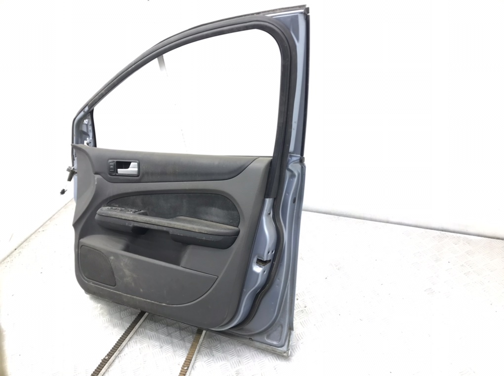 Дверь передняя правая бу для Ford Focus 2 2.0 TDCi,  2006 г.
