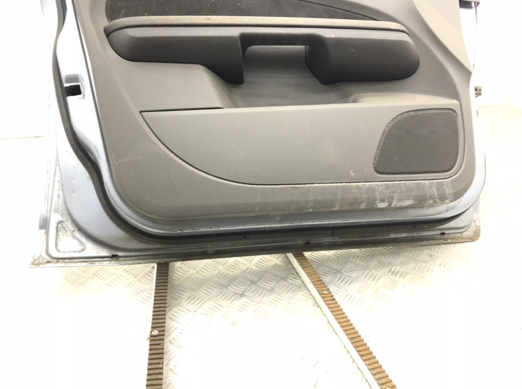 Дверь передняя левая бу для Ford Focus 2 2.0 TDCi,  2006 г.