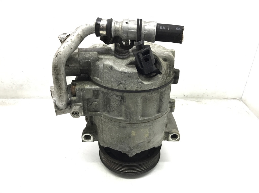 Компрессор кондиционера бу для Volkswagen Golf 5 1.9 TDi, 2005 г. Компрессор кондиционера бу для Volkswagen Golf 5 1.9 TDi, 2005 г.