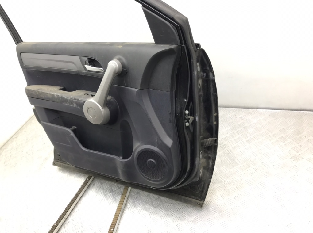 Дверь передняя левая бу для Honda CR-V 3 2.2 CTDi,  2007 г.