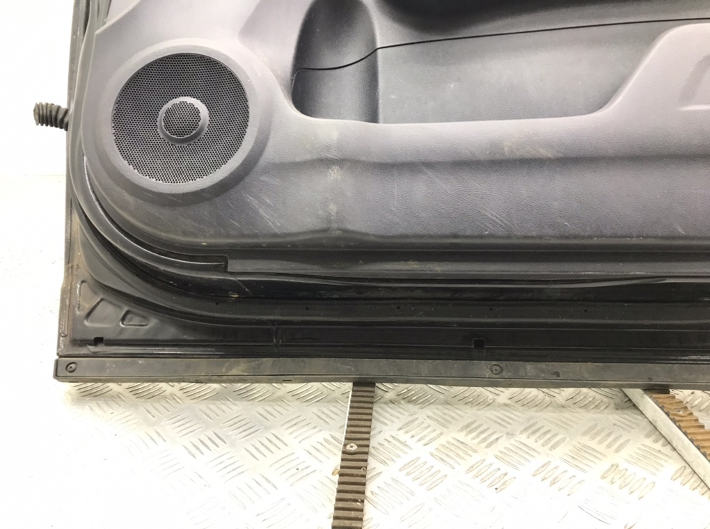 Дверь передняя правая бу для Honda CR-V 3 2.2 CTDi,  2007 г.