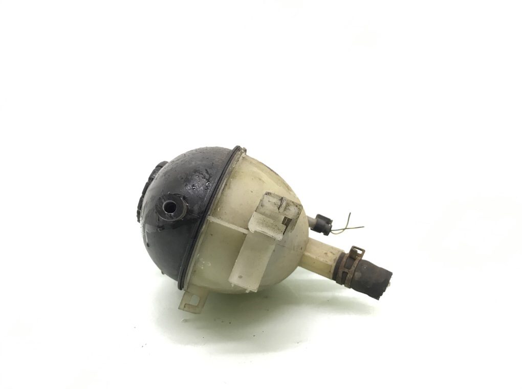 Бачок расширительный бу для Mercedes C W204 2.2 CDi, 2009 г. Бачок расширительный бу для Mercedes C W204 2.2 CDi, 2009 г.