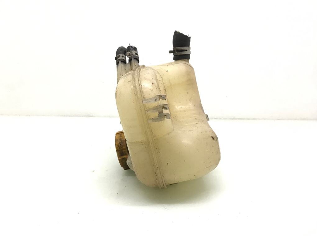 Бачок расширительный бу для Opel Astra H 1.7 CDTi, 2010 г. Бачок расширительный бу для Opel Astra H 1.7 CDTi, 2010 г.