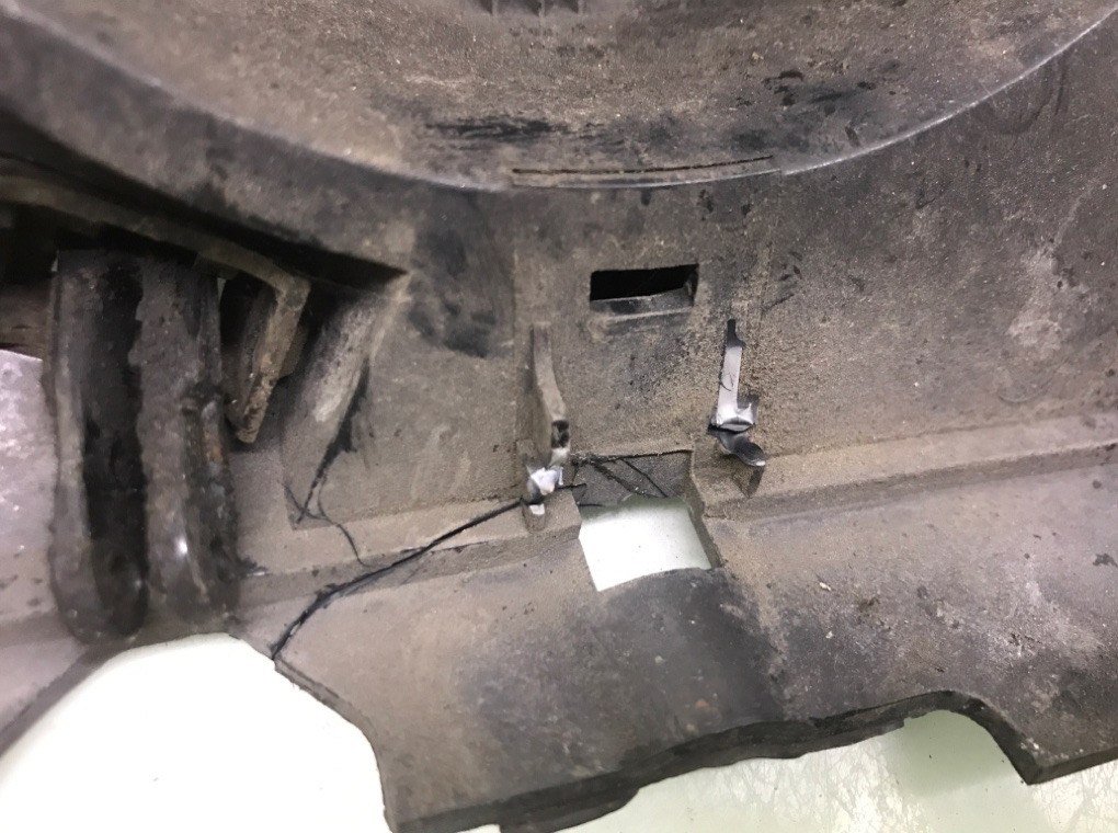 Решетка радиатора бу для Volkswagen Golf 4 1.4 i,  2003 г.