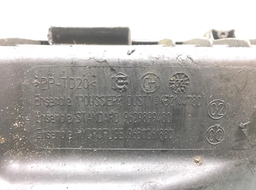 Корпус воздушного фильтра бу для Peugeot Expert 1 2.0 HDi,  2004 г.