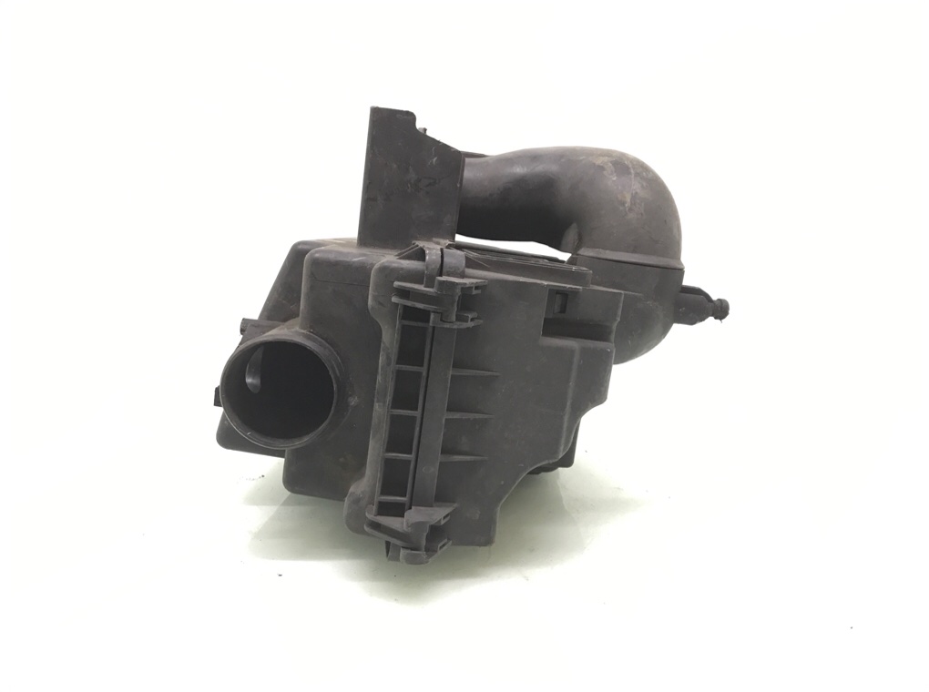 Корпус воздушного фильтра бу для Mazda 6  1 2.0 i,  2003 г.