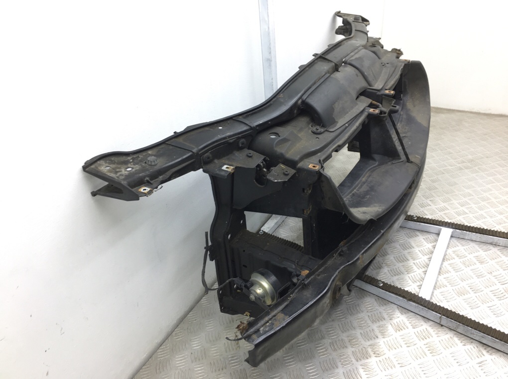 Панель передняя (телевизор) бу для BMW 3 E90/E91/E92/E93 2.0 TD,  2007 г.